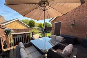 Decking Area- click for photo gallery